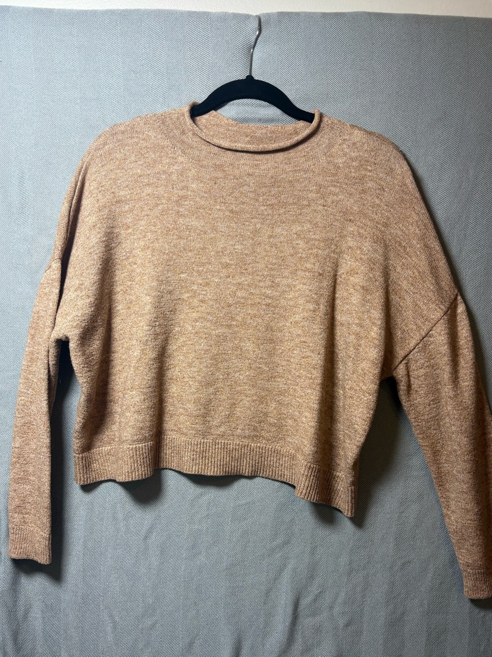 Sonoma Women's Crewneck Sweater in Camel Heather